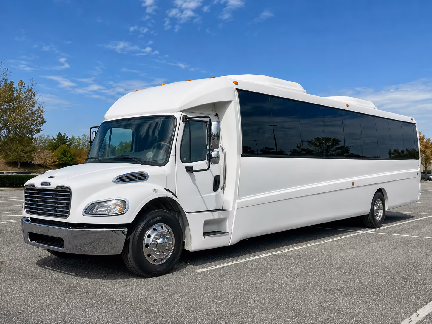 dayton 30 passenger party bus